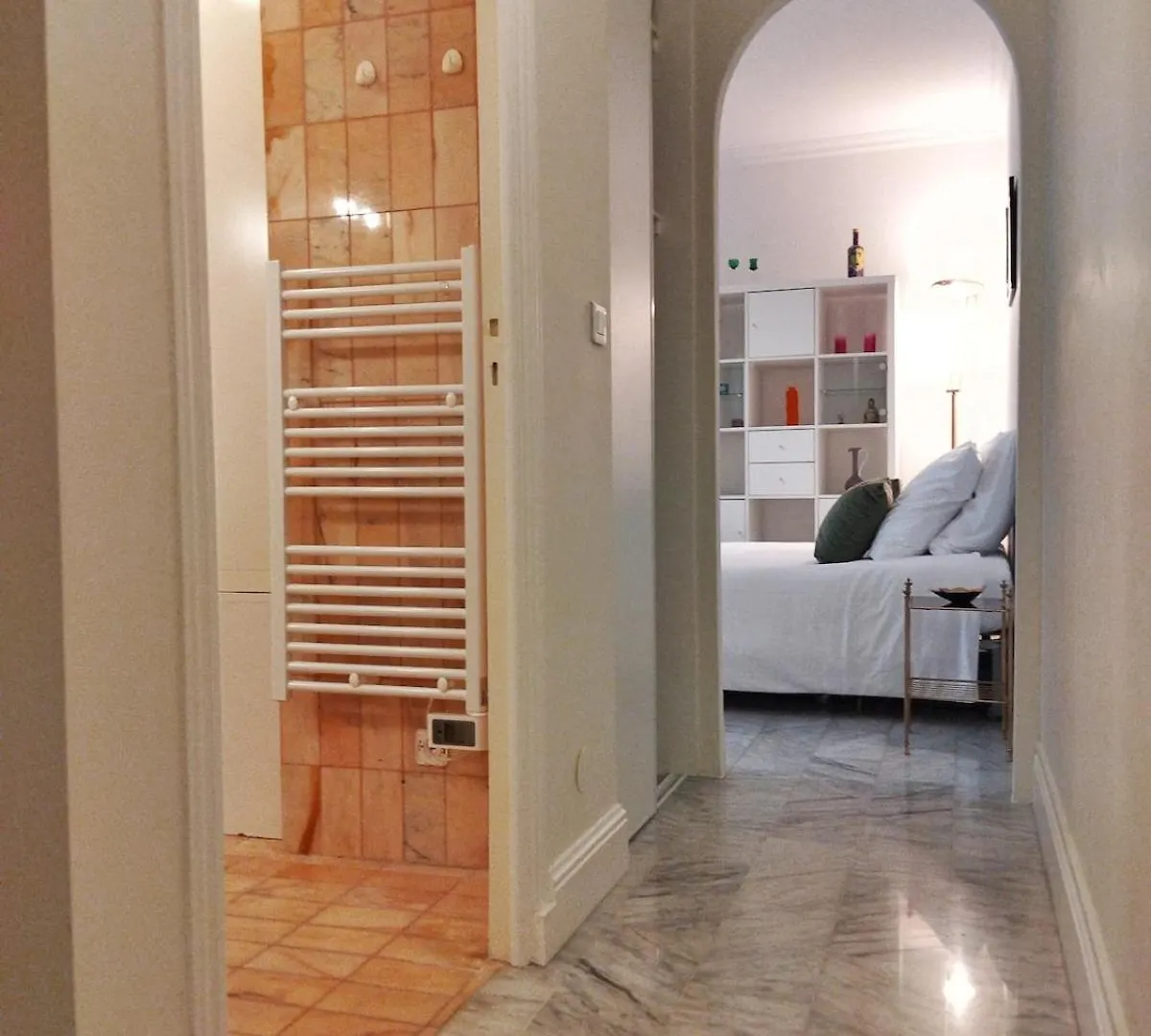דירות רוקברון-קאפ-מרט Facing Monaco, Cosy Flat With Parc & Swimming 0*,  צרפת
